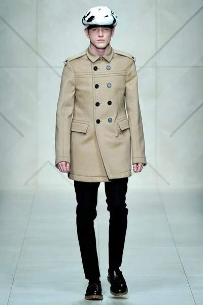 Look 34